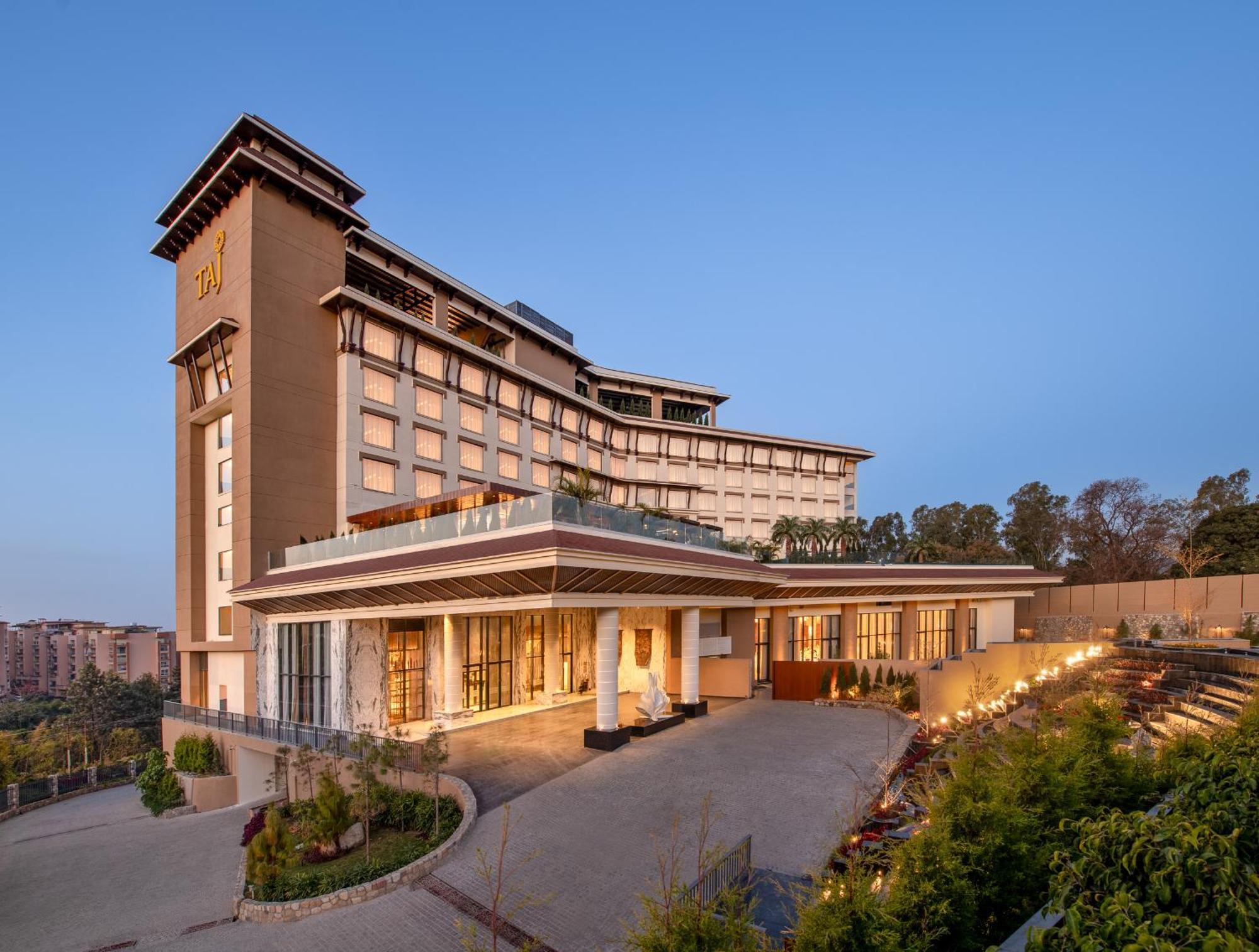 Taj Mussoorie Foothills, Dehradun Otel Dış mekan fotoğraf